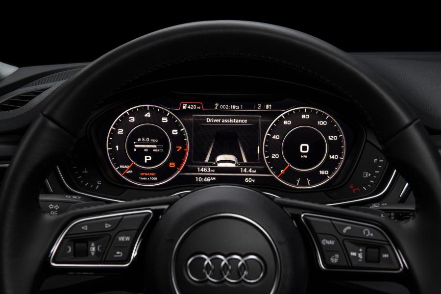 Панель приборов Audi A4 2.0T Quattro S-Line (B9) 2016 года  (NA) (фото 29 из 29)